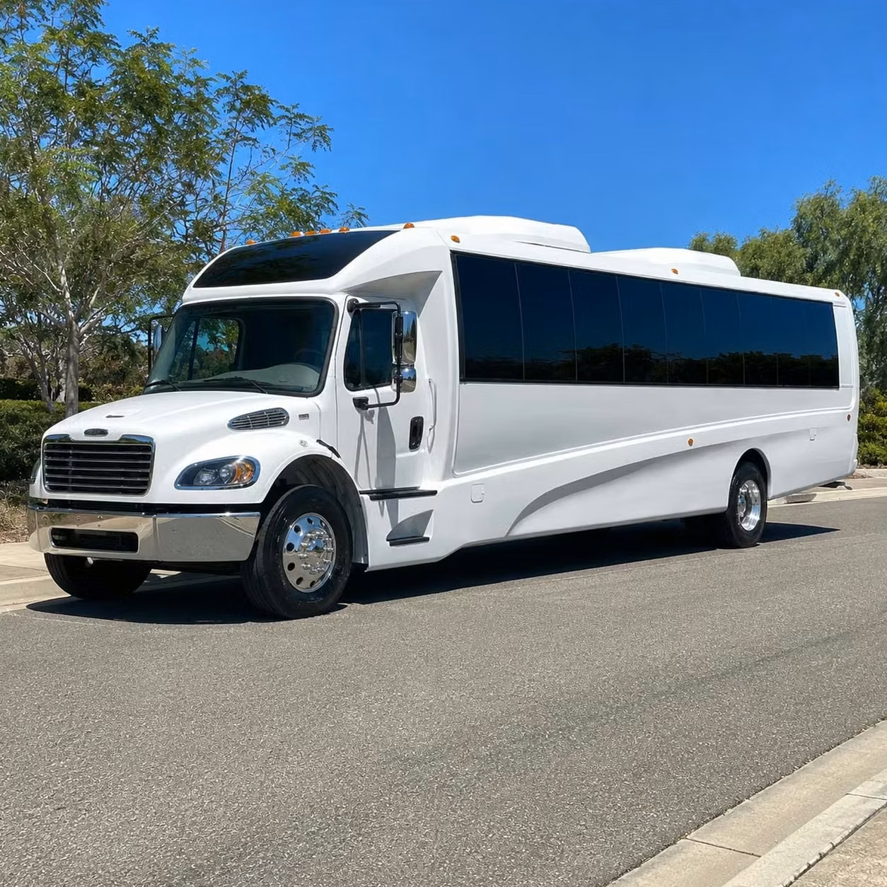 jefferson city 35 passenger minibus rental