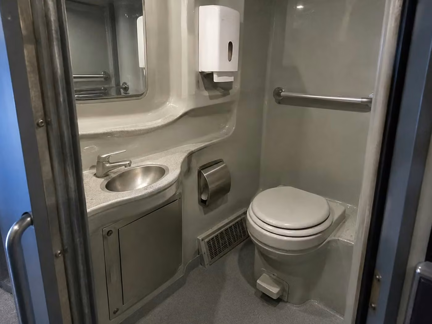 jefferson city 56 passenger charter bus onboard restroom