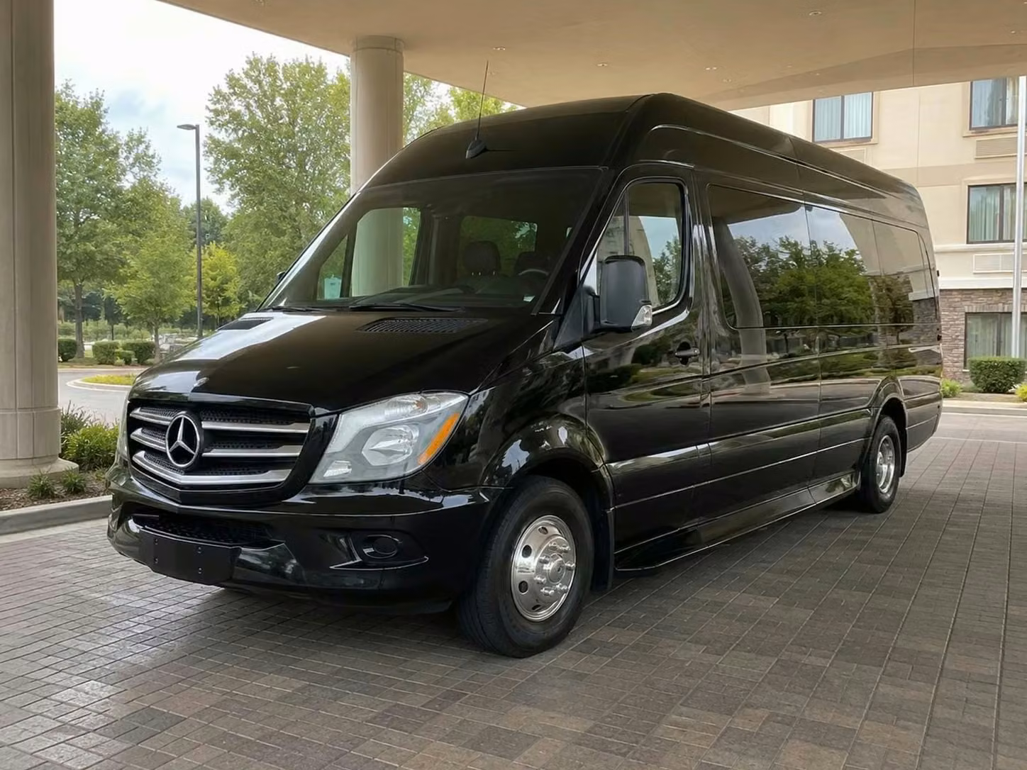 jefferson city sprinter van rental with driver tinted windows